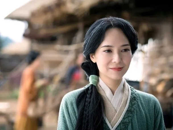 郭羡妮片酬则为80万港币。