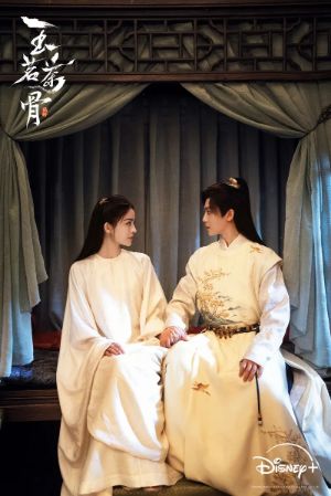 侯明昊古力娜扎《玉茗茶骨》好评如潮，雄竞宅斗剧情反套路更精彩