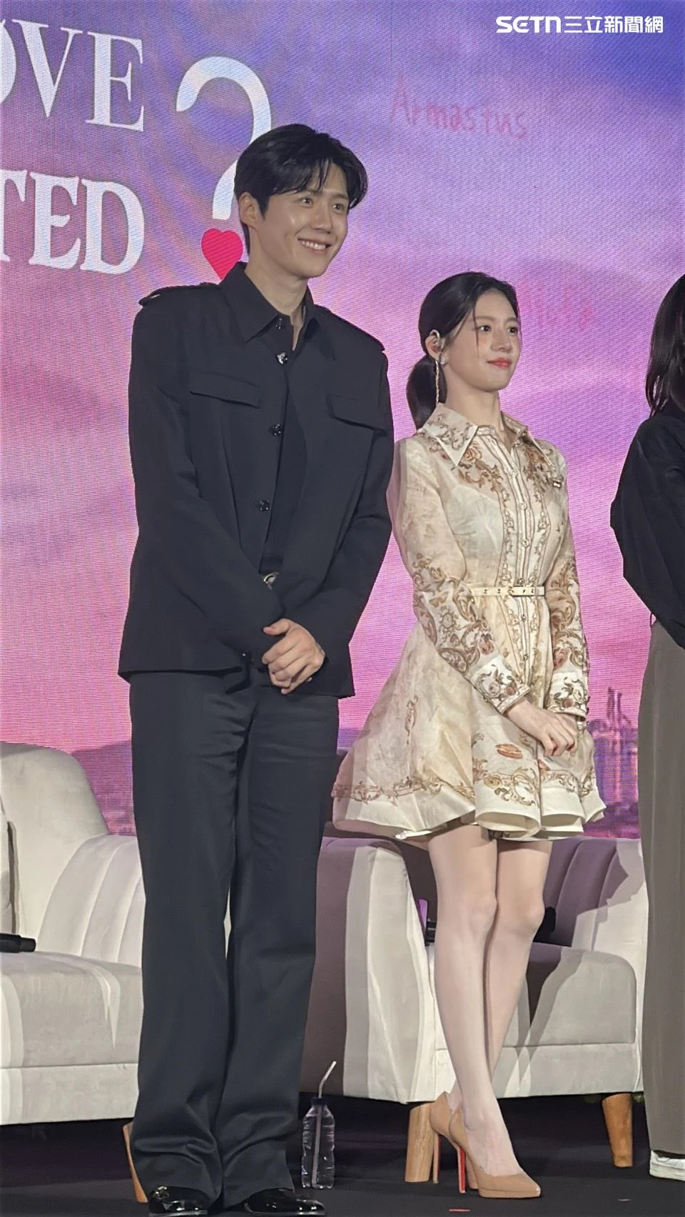 金宣虎、高允贞主演《爱情怎么翻译？》