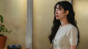 TWICE多贤新剧《Love Me》大胆告白李施优，挑战吻戏引发粉丝热议