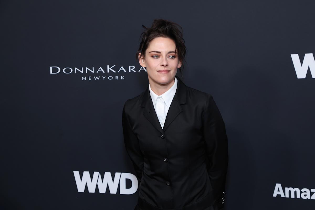 克里斯汀·斯图尔特谈导演转型：女演员常被当成木偶，愿以女性叙事重拍《暮光之城》