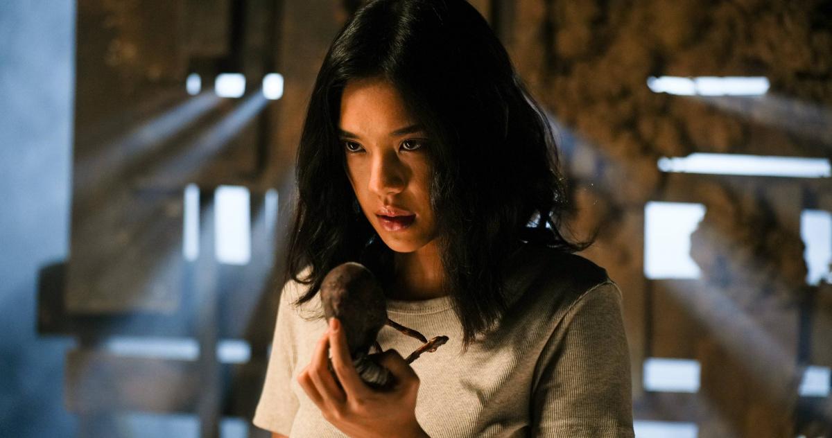 泰国恐怖片《邪降:觉醒》登顶票房:女星丘普朗自曝入戏太深疑“中邪”